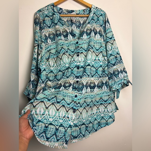 Catherine’s Plus Sz 18-20 Sheer Shiffon Blouse Top Blue Comfortable  Lightweight - Picture 3 of 10